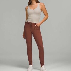EUC Lululemon City Sleek Slim-Fit 5 Pocket High-Rise Pant - Size 32